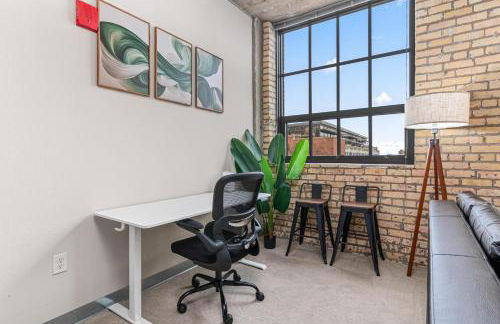 2KBD2BA Steps from Target Center+GYM+KTCHN+LNDRY - Foto 26