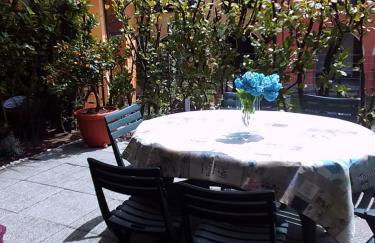 Sunshine GuestHouse - Foto 11