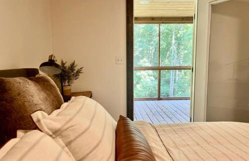 Close to Lake Blue Ridge, Hot Tub, Swing Beds - Foto 10