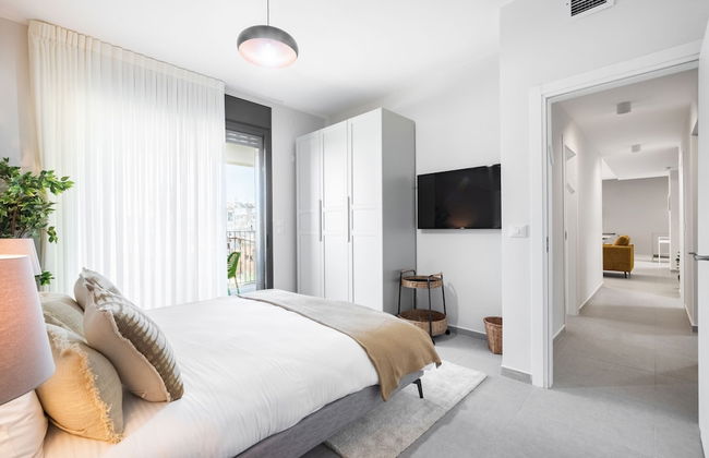 Modern Haven in South TLV by Sea N' Rent - Foto 10