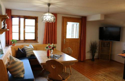 Schneiderhof Ferienwohnung mit Alpenblick - Foto 3