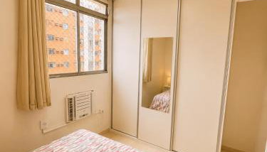 AmazHost - Apartamento confortável próximo ao Mangueirão - Foto 4, wardrobe