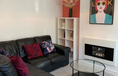 3 Bed Family House Free Parking - Foto 15