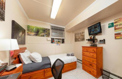 Two Bedrooms Apartment Manage And Supervise By Host Endless Features Amenities Dishwasher Washer Dryer Best WIFI Internet Services By Verizon Fios 960 Upload 960 Download Bi Monthly Free Housekeeping Services Huge 10000 Square Footage - Foto 21