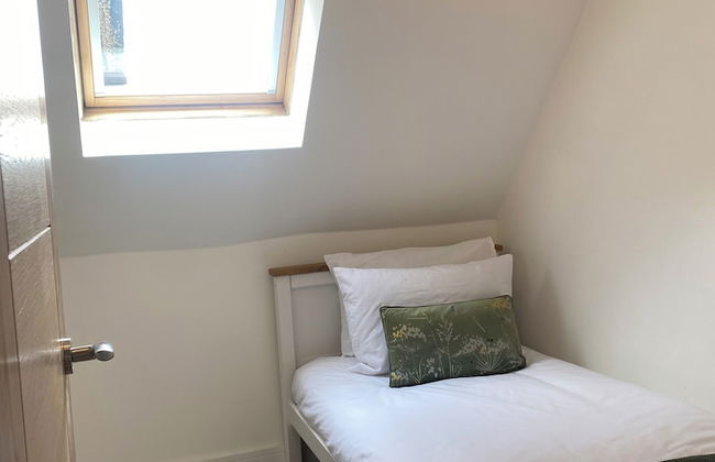 Bright & Spacious, Central for Airport and Glasgow - Foto 2