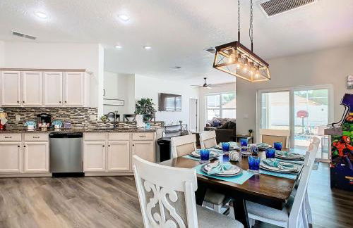 E511JA - Our Happy Place 3B/2bath - Pool & Arcade - Foto 52