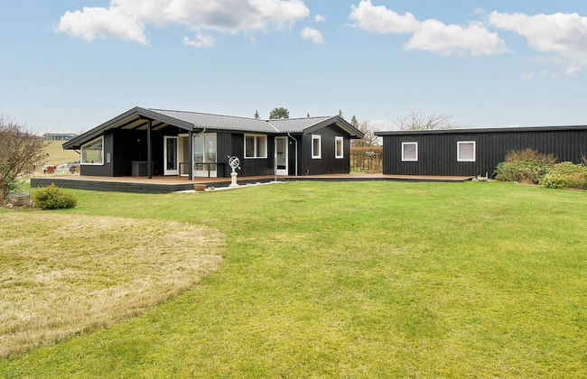 6 Person Holiday Home in Olsted - Foto 1