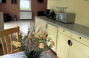 Schöne Wohnung 80qm in ruhiger Lage am Wald mit Billardzimmer - Foto 2