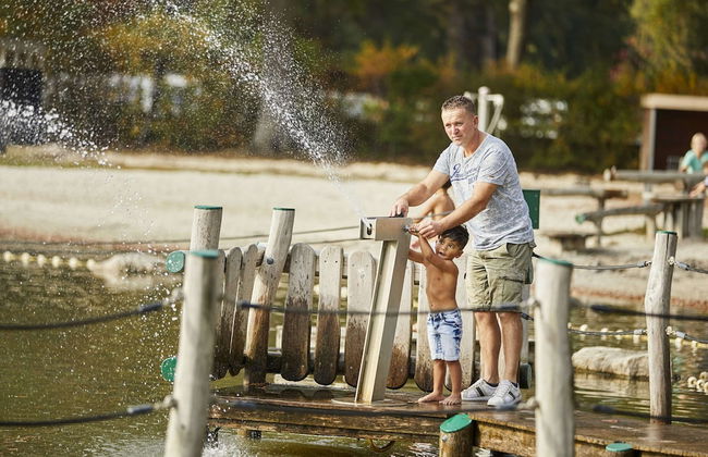Villa With med Children's Room in Limburg - Photo 24