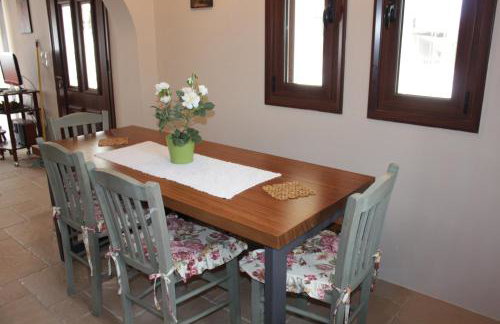 *Villa Pap-Live the Greek hospitality in a village* - Foto 29