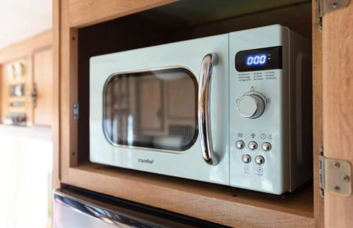 Beach Get Away Fabulous Vintage Trailer - Foto 14