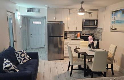 Beach Front Condo Paradise. Ground Floor.Studio. - Foto 7