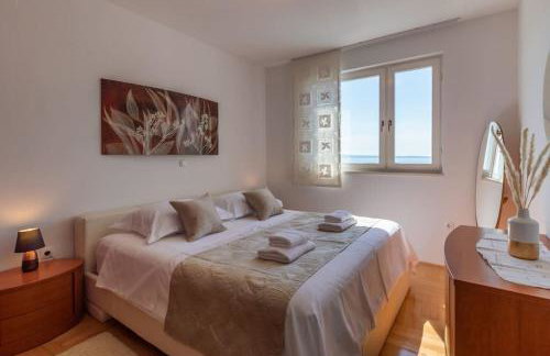 SEA VIEW- spacious apartment with shared pool - Foto 11