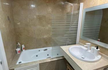 Duquesa Village Cozy Apartment Golf & Beach (Manilva - Malaga) - Photo 18