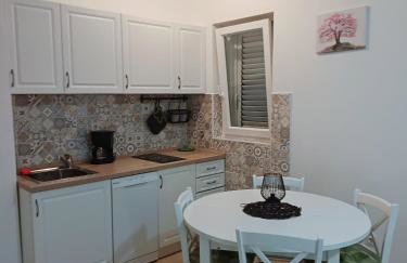 Lara - apartment near the beach - Foto 1