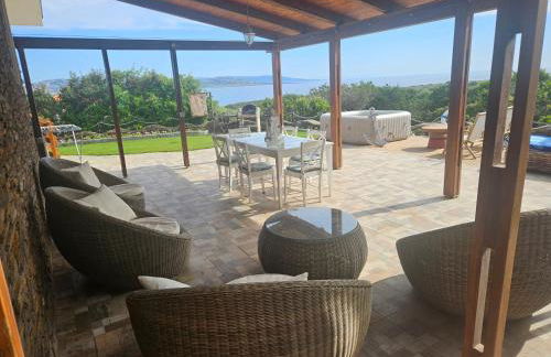 Villa Boat - in front of the Sea - Photo 27