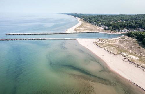 Experience comfort at Graceland, a charming 3-bedroom house - Foto 24