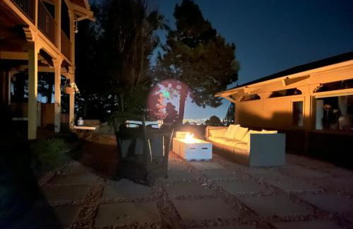 Mountain Top Luxury Red Rocks Hot tub Sauna Views - Photo 71