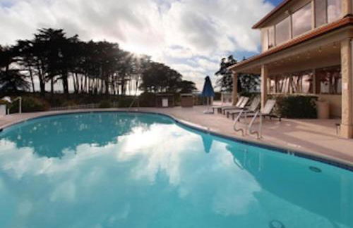 214 Seascape Resort 1BR w Oceanview & Huge Balcony - Foto 9