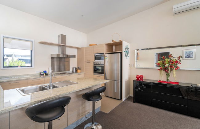 Sovereign Pier on the Waterways - Foto 24