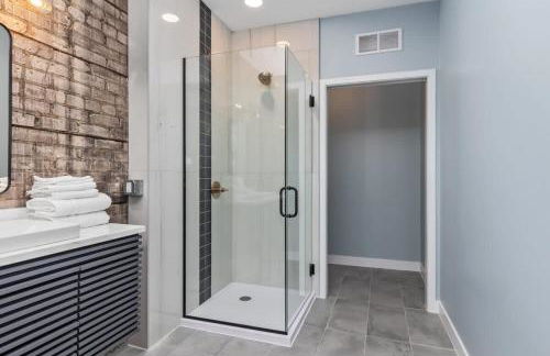 Grand Rapids Whole Building Rental - Foto 23