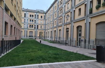 Milan Space Loft - Apartment close to M5 subway - Free Parking - Sky & Netflix TV - Foto 31