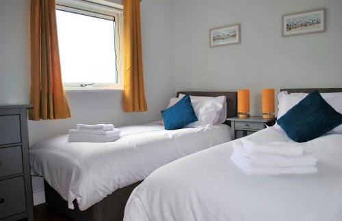 For the Shore, Fistral Beach Newquay - 2 Bed 2 bath - Private Parking with garage for 2 vehicles - Foto 6