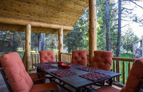 Lumberjack Lodge by KABINO Hot Tub Fire Pit Satellite WiFi Grill Large Porch - Foto 14