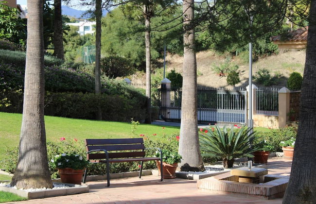 Beautiful Flat Near Golf Courses With sea Views - Photo 35