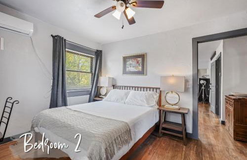 5BR Home 3 min to Paseo Arts #04 - Photo 19