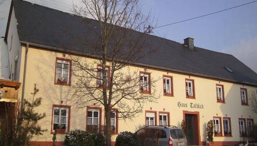 Charming Apartment in Morbach Germany With Terrace - Foto 2