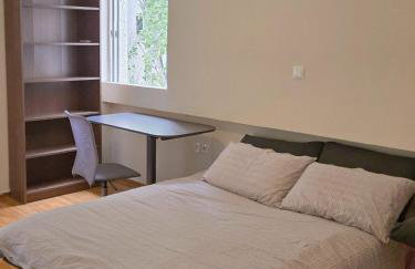 Spacious 3BR Apt with Large Balcony Near Metro & ACS - Foto 14