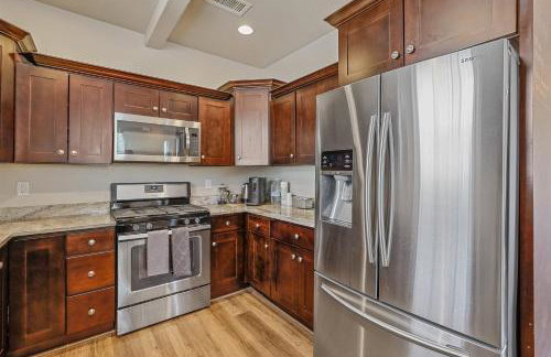 Moonlight Ridge Spacious Townhome 3 miles from Downtown AC Garage Near Snowbowl - Foto 13