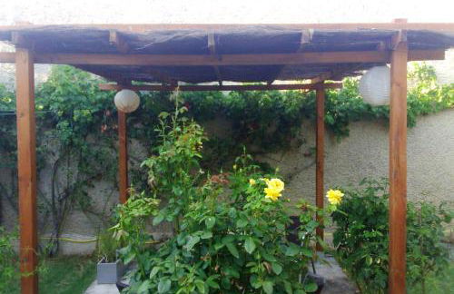 Charming House in Rada with Fenced Garden - Foto 45