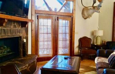 Little Red River Chalet - Foto 9