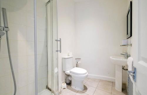 18th-Century Farmhouse with Countryside Views - Foto 40