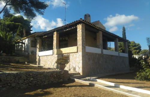 Villa Carmen - Chalet privado con piscina, jardín y barbacoa - Foto 3