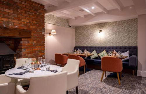 Binky Lodge Stylish Cosy 3-Bedroom Holiday Lodge Hoburne Naish Barton on Sea - Photo 39