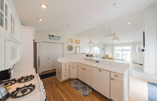 Lake-front Luxury 5bdrm on Kentucky Lake - JZ Vacation Rentals - Foto 26