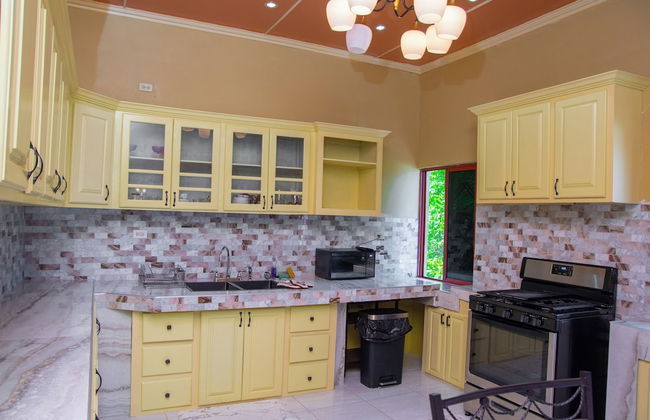 Beach-Pool-Sun-family-6 bedroom getaway - Foto 30