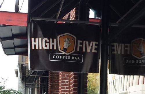 Bright Downtown Asheville Apt with Balcony, Walk Everywhere - Foto 19