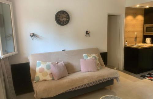 Appartement Coté jardin - Wifi - Foto 5