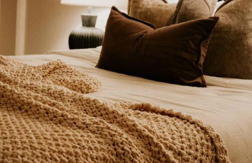 Timeless Modern Luxury at Bellerive on the River - Photo 10