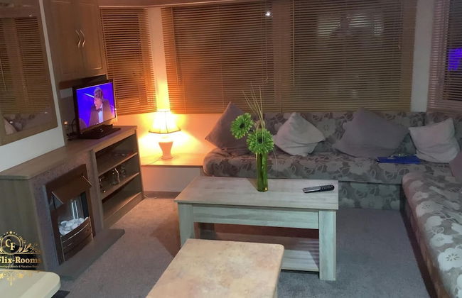 Captivating Three Bedroom Caravan tv in Each Room - Foto 16