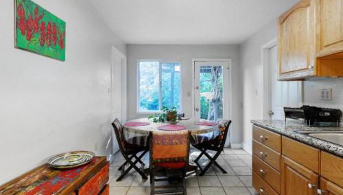 Large 1 Bedroom Apartment, Home Theater, Fireplace - Foto 5