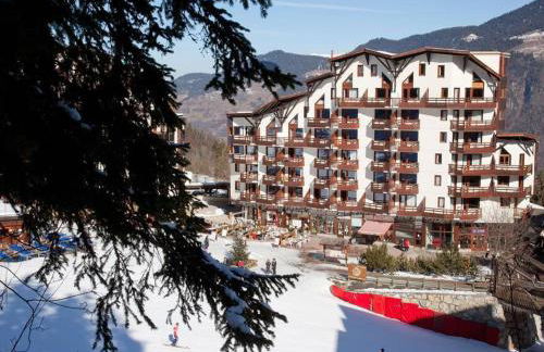 Appartement rénové au centre de La Tania avec parking - FR-1-568-47 - Foto 7