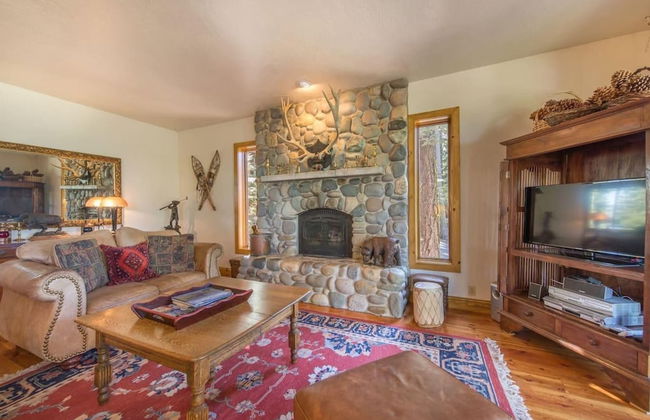 Ellis Peak by Avantstay Beautiful Mckinney Cabin w/ Filtered Lake Views - Foto 18