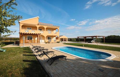 Villa Maja - Three bedroom villa with pool - Foto 39