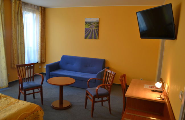 Aparthotel Austria Suites - Foto 35