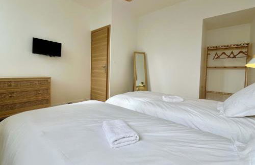 La Rose des Marais - Renovated & Fully Equipped House - Photo 11